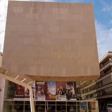 Modern In Torrevieja, 60 M², Near Beaches شقة تورّيفيِخا