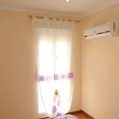 Modern In 60 M² Near Beaches Lejlighed